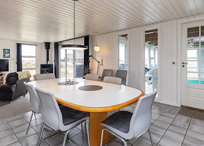 8 Person In Blavand-by Traum * ブラーバンド