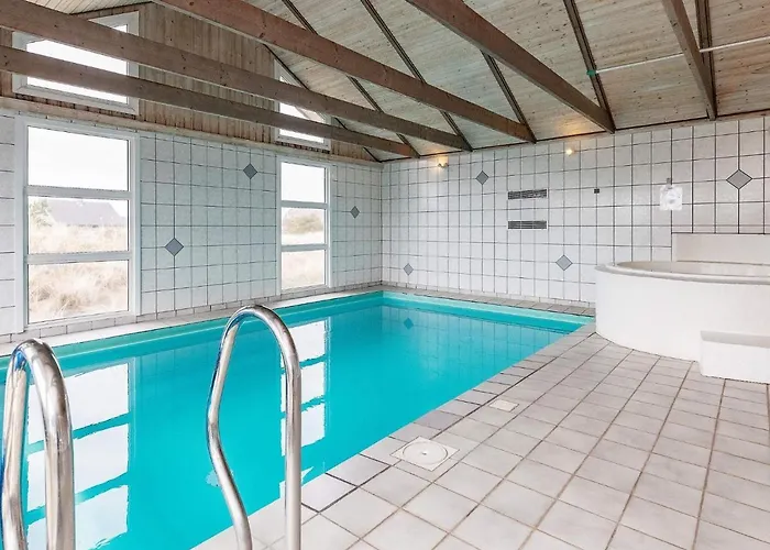 8 Person In Blavand-by Traum * ブラーバンド